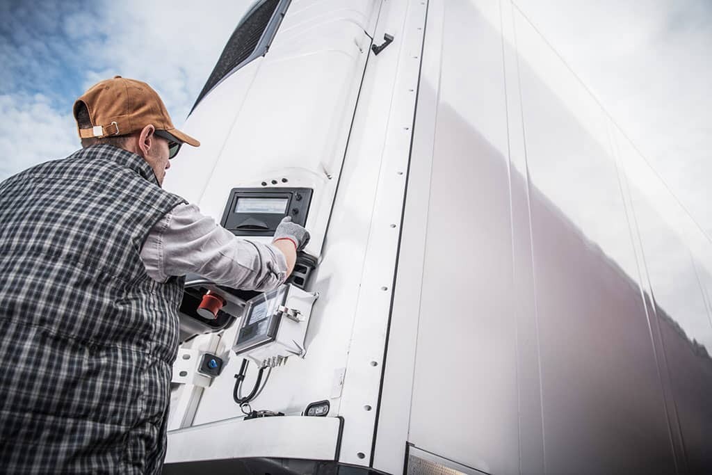 refrigerated-semitrailer-cargo-2023-11-27-05-03-28-utc-2048x1366