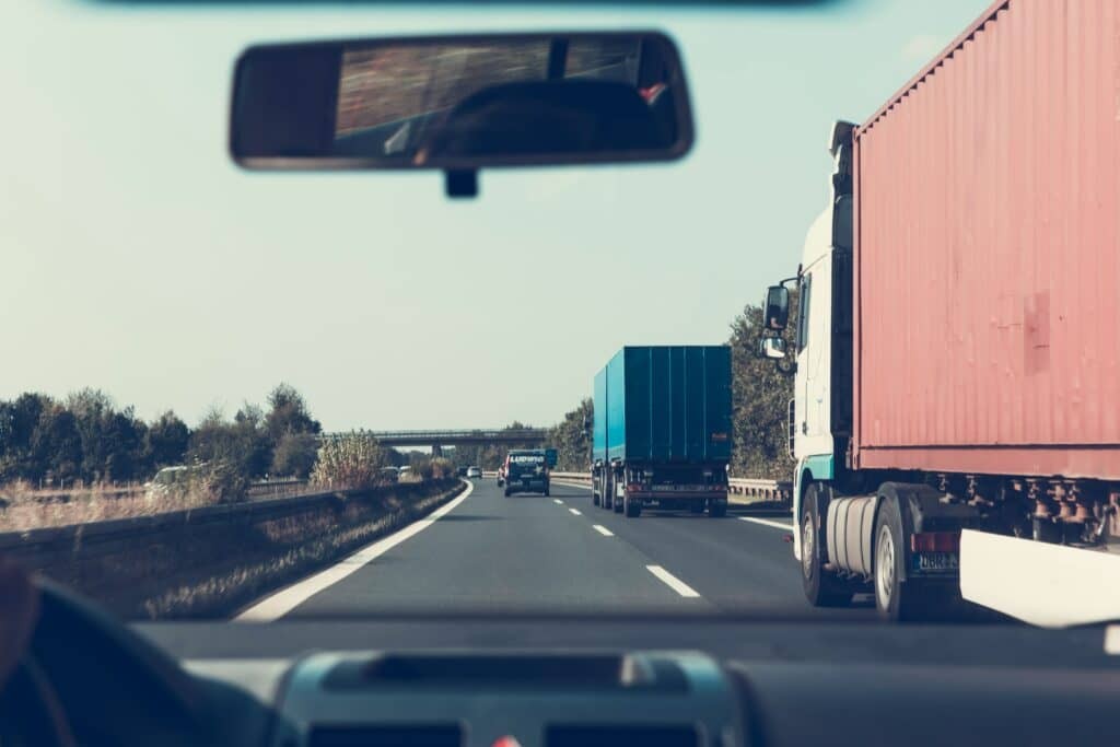 Trucking-1024x683