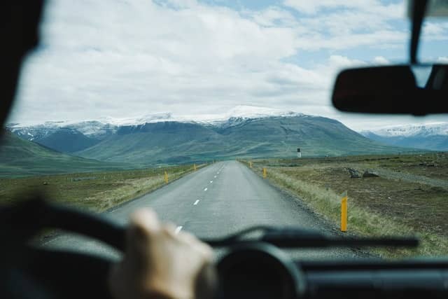 oscar-nilsson-BWcLCtdKqT8-unsplash-1